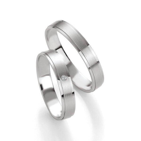 Alliances Breuning en or blanc satinée et polie avec diamant