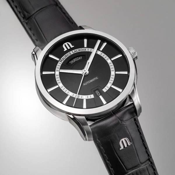 Maurice Lacroix PONTOS Day Date 41mm, cadran noir, bracelet en cuir