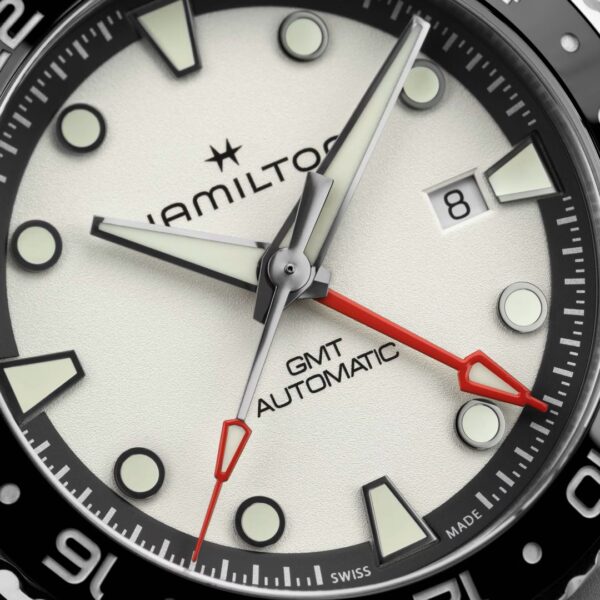 Montre Hamilton Khaki Navy Scuba GMT Automatic 43m.