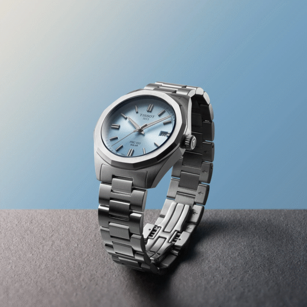 Montre Tissot PRC 100 Solar Quartz 34mm cadran bleu