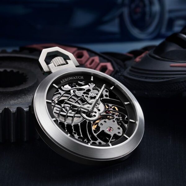 Montre Aerowatch Lépine Squelette, mécanisme visible
