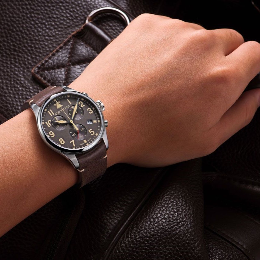 Aerowatch Les Grandes Classiques Aviator Chrono 42mm – Bild 3